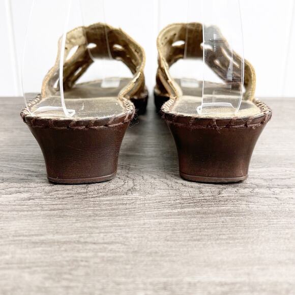 DUCK HEAD Slide Leather Boho Sandals - Picture 6 of 9